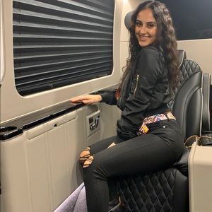 Meet your Posher, Sara